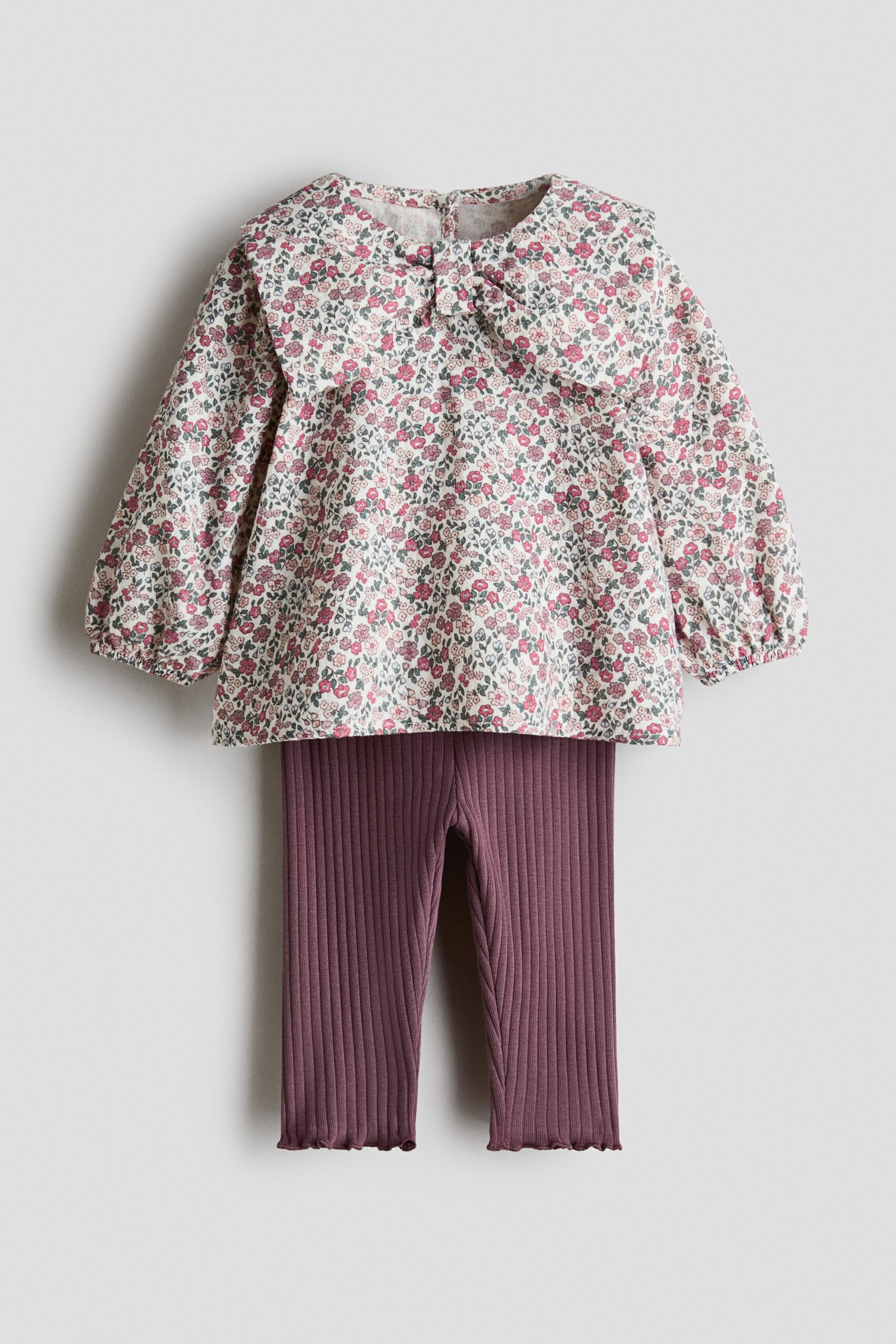 H & M - Tweedelige set - Blouse en legging - Dusty Donkerroze/Bloemen